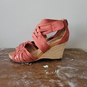 Extremely comfortable orange woven leather espadrille wedge sandals
